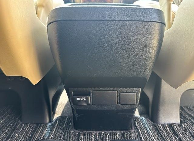 TOYOTA ALPHARD 2.5X 2018 full
