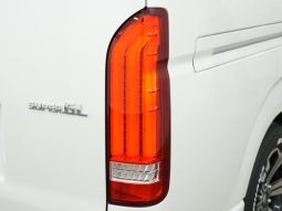 TOYOTA HIACE VAN SUPER GL 2017 full
