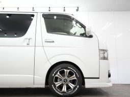 TOYOTA HIACE VAN SUPER GL 2017 full