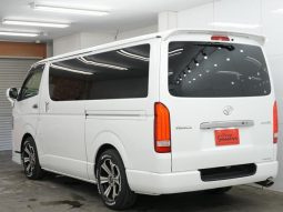 TOYOTA HIACE VAN SUPER GL 2017 full