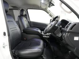 TOYOTA HIACE VAN SUPER GL 2017 full