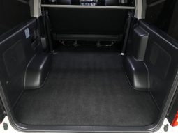 TOYOTA HIACE VAN SUPER GL 2017 full