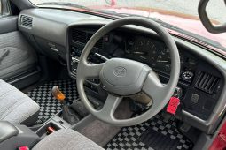 Toyota Hilux SSR 4×4 1992 full