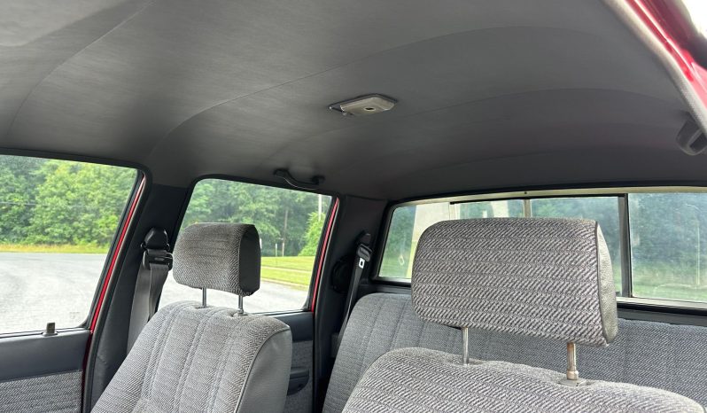 Toyota Hilux SSR 4×4 1992 full