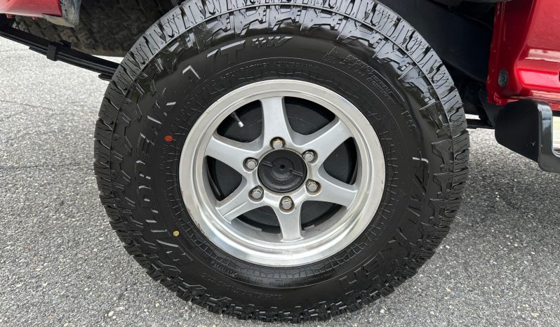 Toyota Hilux SSR 4×4 1992 full
