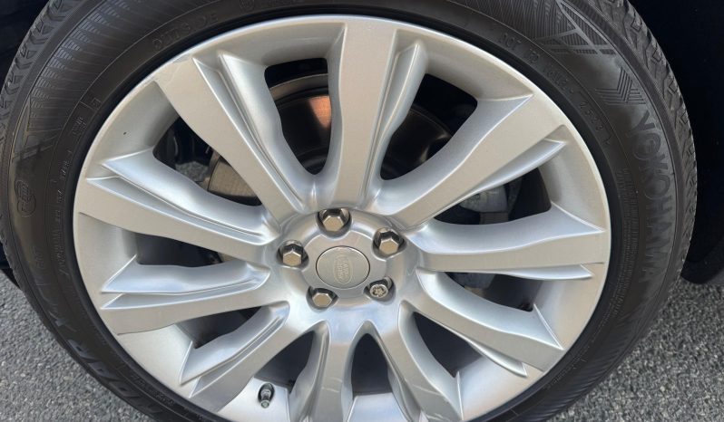 Land Rover Range Rover Td6 2017 full