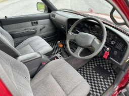 Toyota Hilux SSR 4×4 1992 full