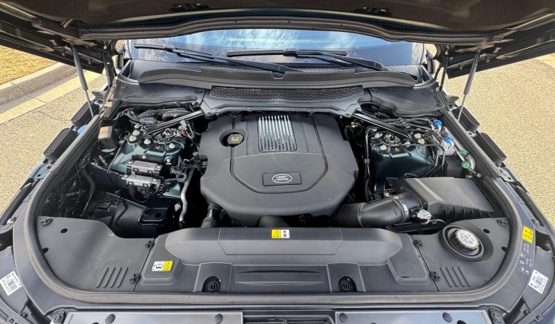Land Rover Range Rover Td6 2017 full