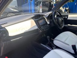 TOYOTA COROLLA FIELDER HYBRID G WxB 2017 full