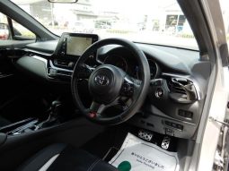 TOYOTA C-HR S GR SPORT 2019 full