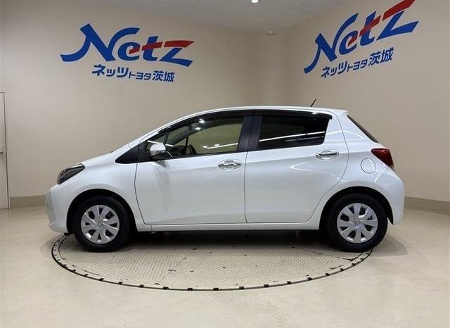 TOYOTA VITZ 1.3F LED EDITION 2016 full
