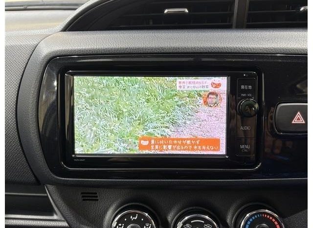 TOYOTA VITZ 1.3F LED EDITION 2016 full