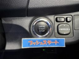 TOYOTA VITZ 1.3F LED EDITION 2016 full