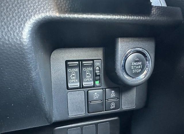 TOYOTA ROOMY CUSTOM G S 2017 full