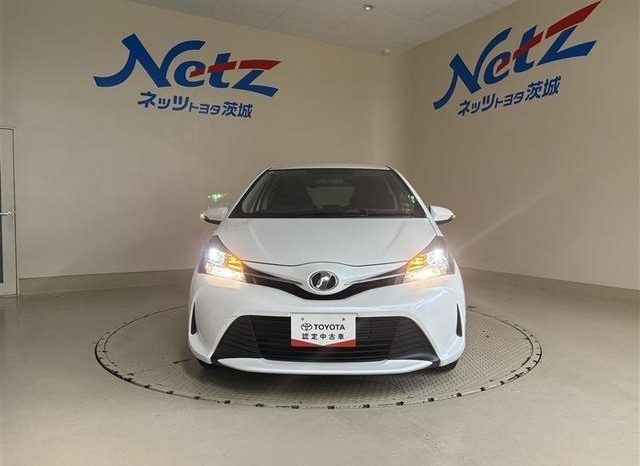 TOYOTA VITZ 1.3F LED EDITION 2016 full