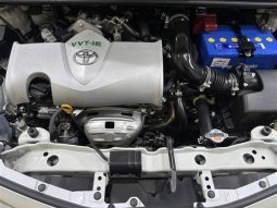TOYOTA VITZ 1.3F LED EDITION 2016 full