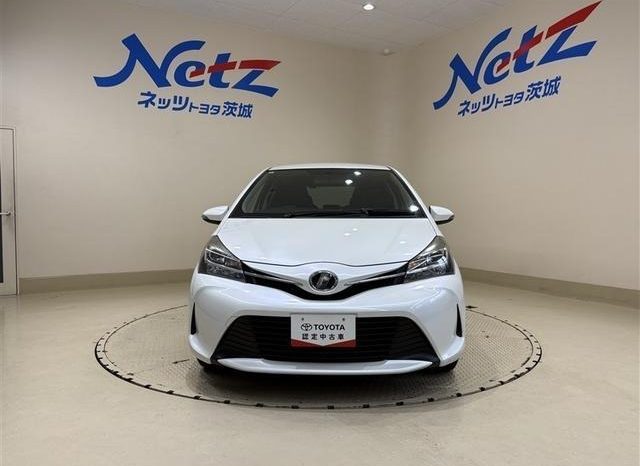 TOYOTA VITZ 1.3F LED EDITION 2016 full