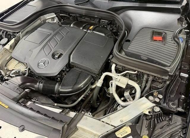 MERCEDES BENZ GLC-CLASS GLC220D 4MATIC COUPE AMG LINE 2020 full