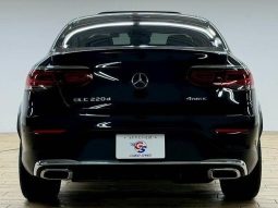 MERCEDES BENZ GLC-CLASS GLC220D 4MATIC COUPE AMG LINE 2020 full