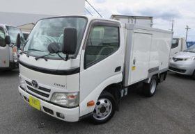 TOYOTA DYNA TRUCK 2013