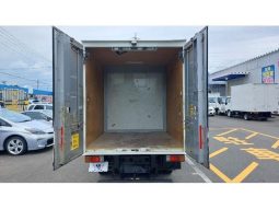 TOYOTA DYNA 2013 full
