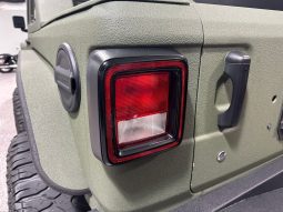 Jeep Wrangler Unlimited Sahara 6×6 Conversion 2019 full