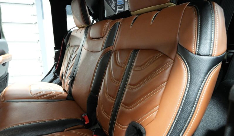 Jeep Wrangler Unlimited Sahara 6×6 Conversion 2019 full