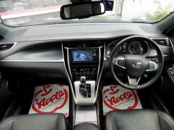 Toyota Harrier Premium Metal And Leather Package 2017 full