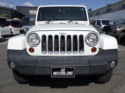 Jeep Wrangler Unimited Sahara 2013 full