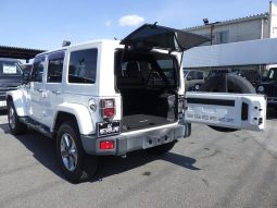 Jeep Wrangler Unimited Sahara 2013 full