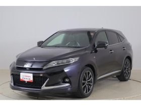 TOYOTA HARRIER ELEGANCE GR SPORT 2018