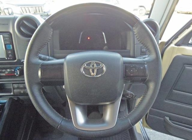 TOYOTA LAND CRUISER 70 AX 2024 full