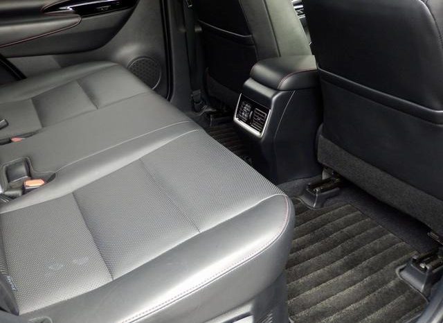 Toyota Harrier Premium Metal And Leather Package 2017 full