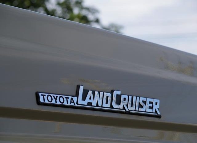 TOYOTA LAND CRUISER 70 AX 2024 full